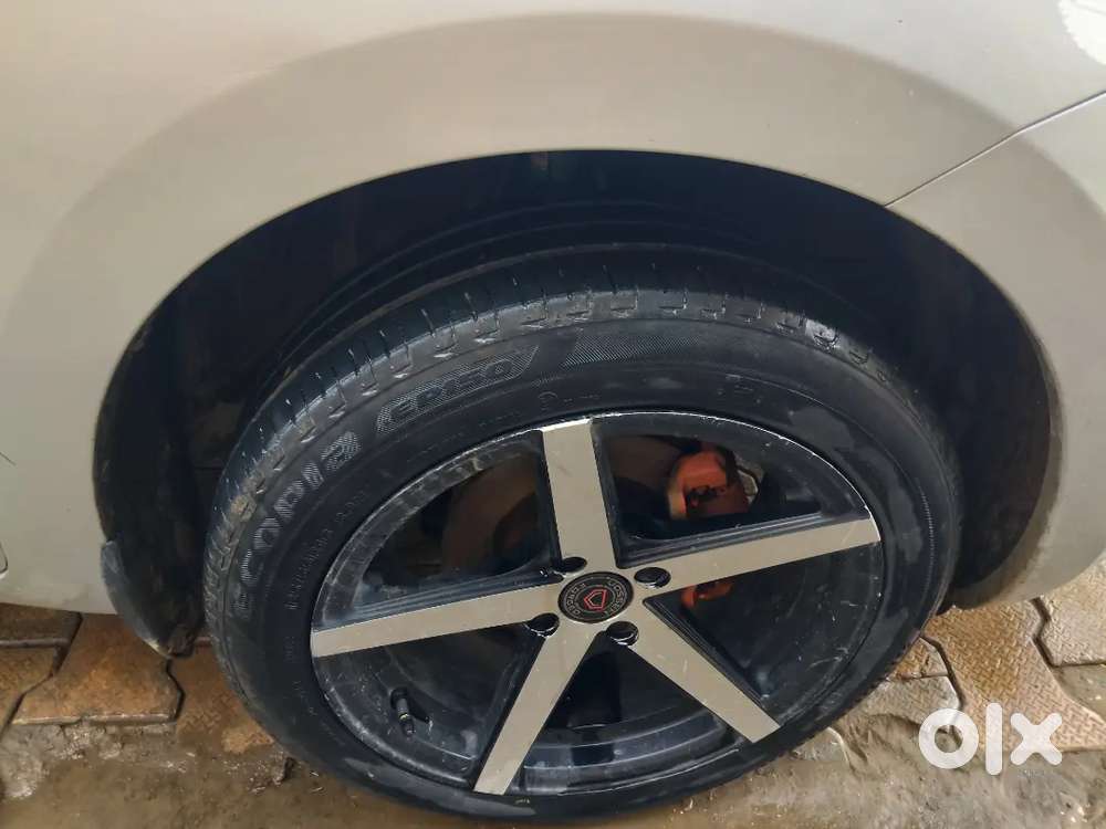 Maruti Suzuki Swift 2021 Petrol 42000 Km Driven