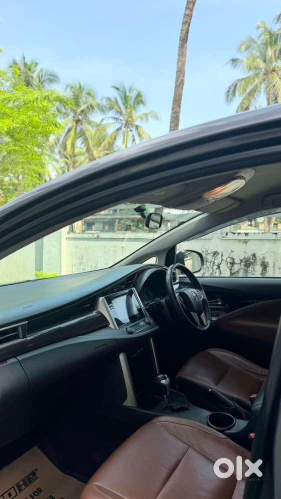 Toyota Innova Crysta Diesel 2018