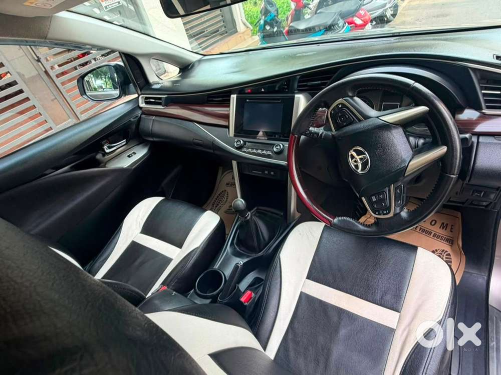 Toyota Innova Crysta 2018 Diesel Manual