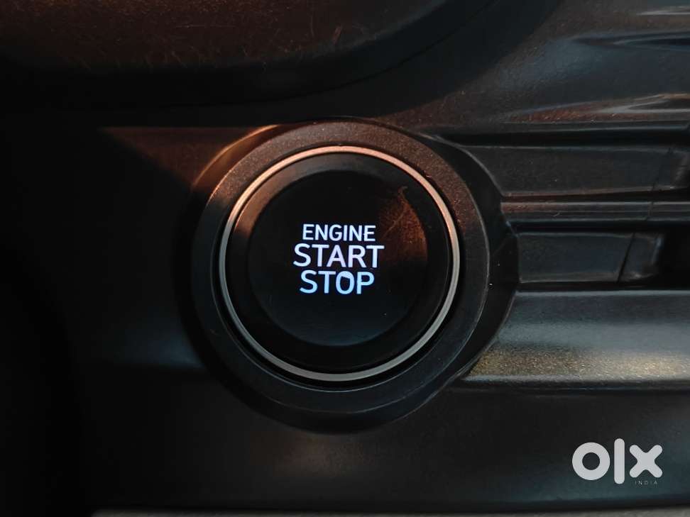 Hyundai New I20 1.2 Asta (o) Mt, 2024, Petrol