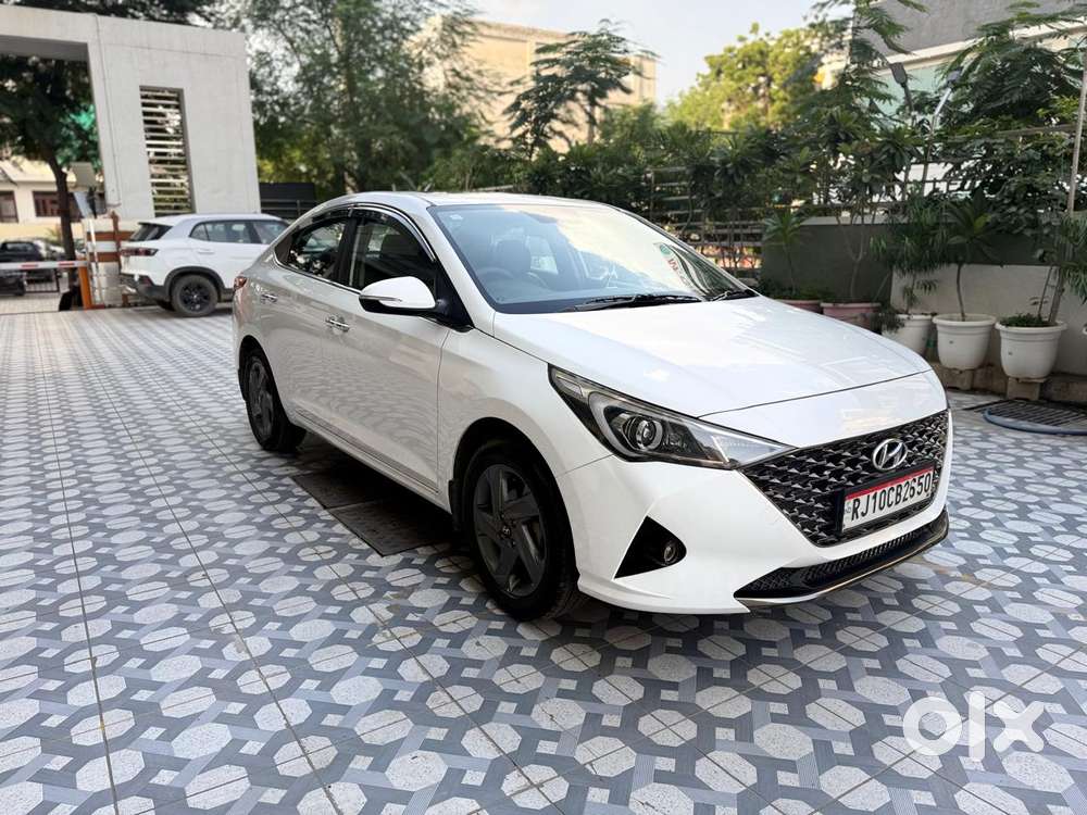 Hyundai Verna 1.5 Sx Ivt, 2021, Petrol