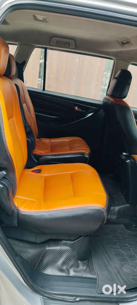 Toyota Innova Crysta 2.4 Gx Mt, 2017, Diesel