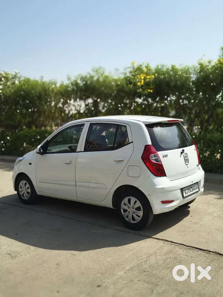 Automatic Hyundai I10 Petrol