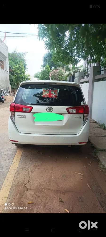 Innova Crysta Automatic Top Model