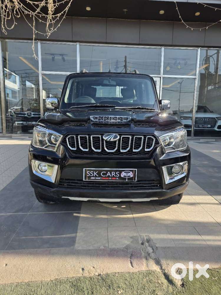 Mahindra Scorpio S10 7 Seater, 2021, Diesel