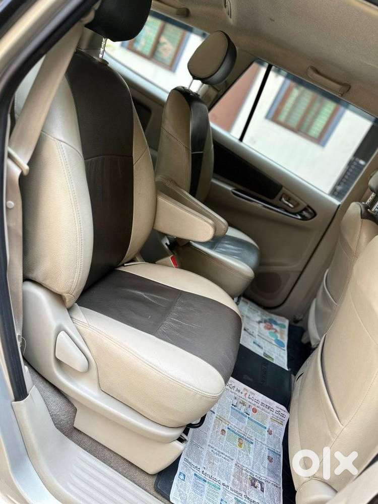 Toyota Innova 2.5 Zx 7 Str Bs-iv, 2013, Diesel