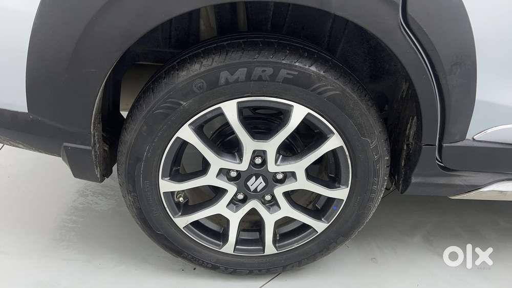 Maruti Suzuki Xl6 1.5 Alpha Plus At, 2022, Petrol