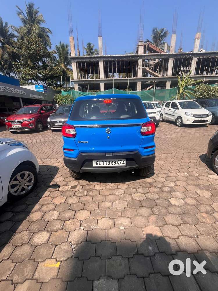 Maruti Suzuki S-presso Vxi Plus Amt, 2019, Petrol