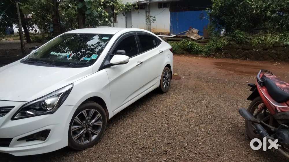 Hyundai Verna 2015 Sx Vtvt Petrol (top Model) In Excellent Condition.