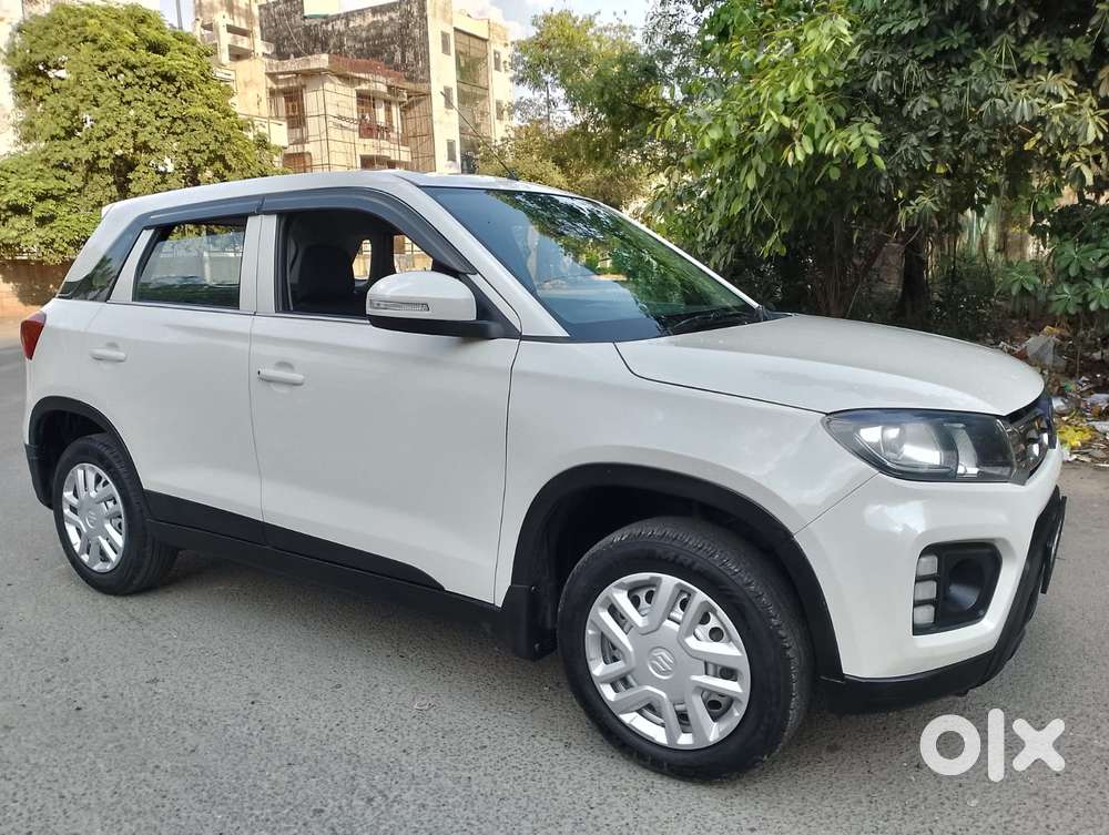 Maruti Suzuki Brezza 1.5 Lxi Smart Hybrid, 2022, Petrol