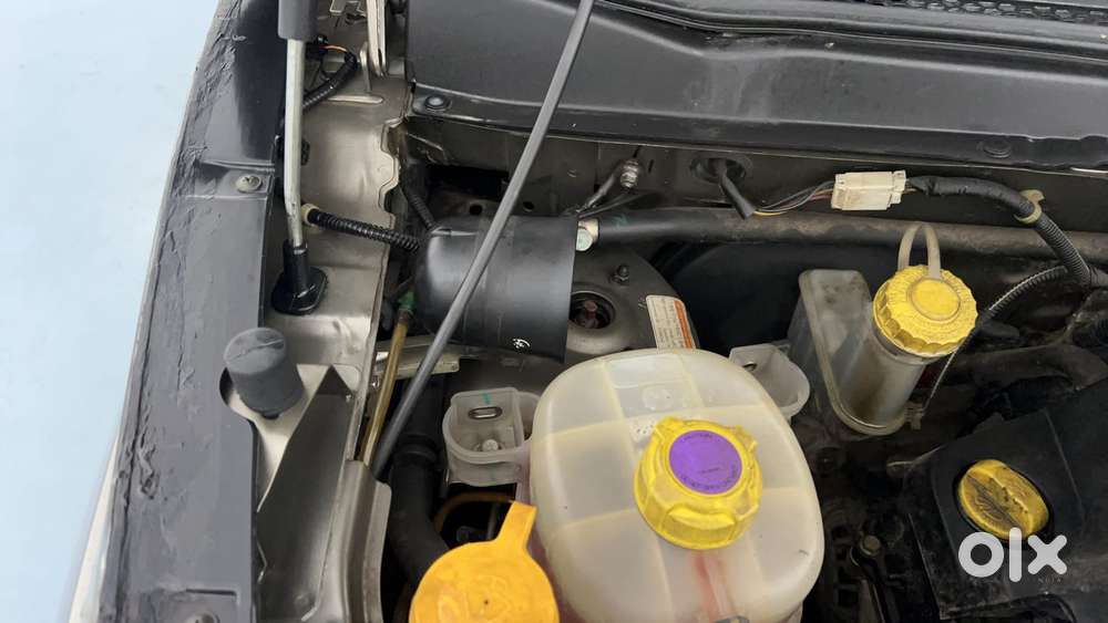 Mahindra Kuv 100 2016-2017 Mfalcon G80 K8, 2016, Petrol