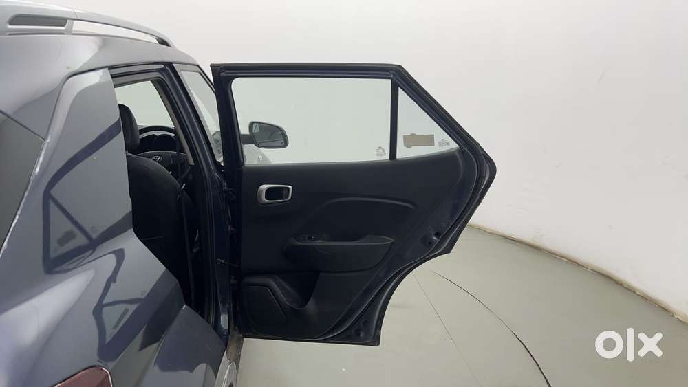 Hyundai Venue [2022-ongoing] 1.2 S, 2021, Petrol