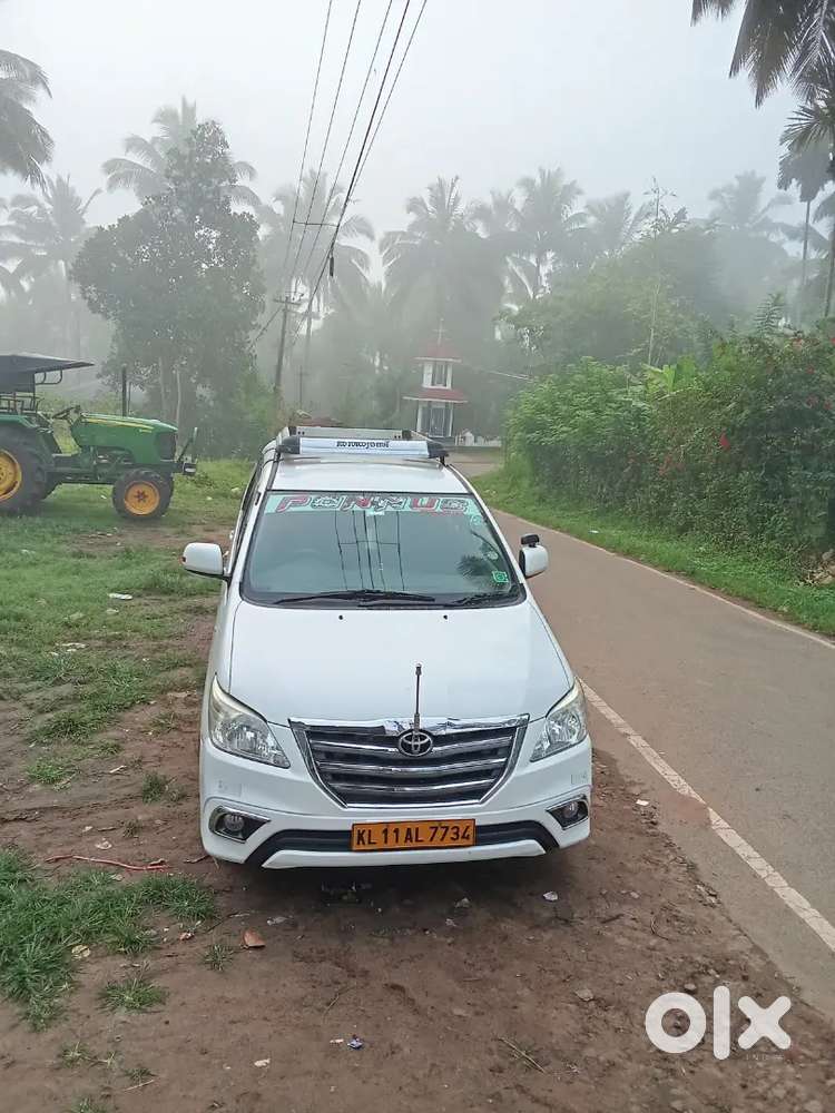 Toyota Innova 2012 Diesel 412000 Km Driven