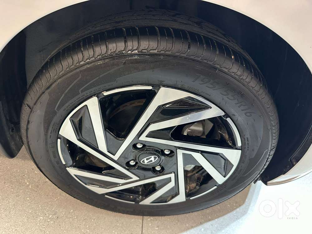 Hyundai Elite I20 Asta (o) 1.2 Mt, 2025, Petrol
