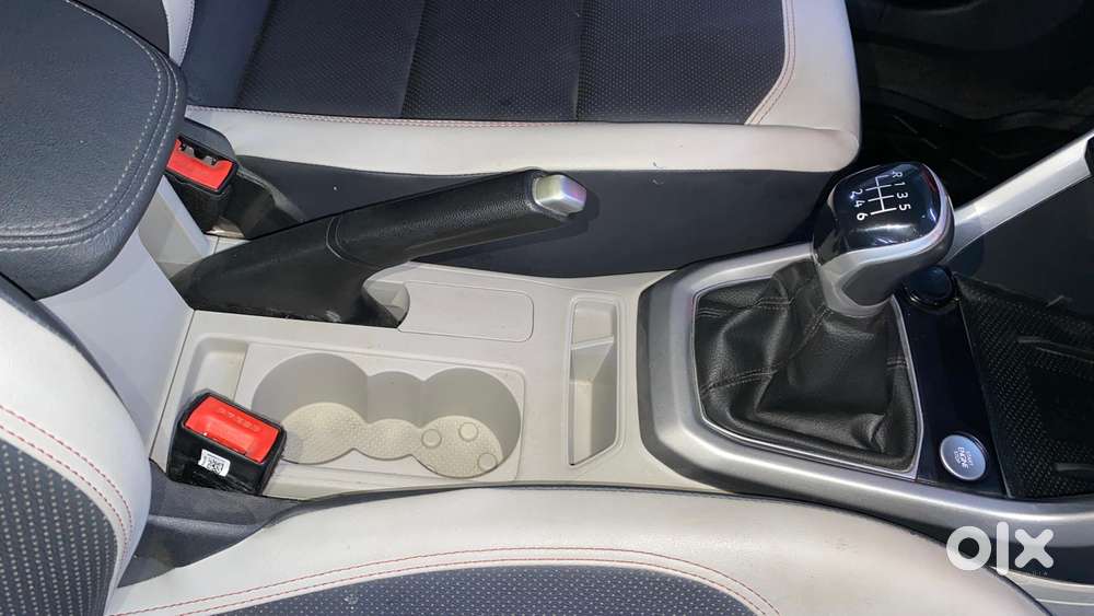 Volkswagen Virtus Gt 1.5 Tsi Dsg, 2023, Petrol
