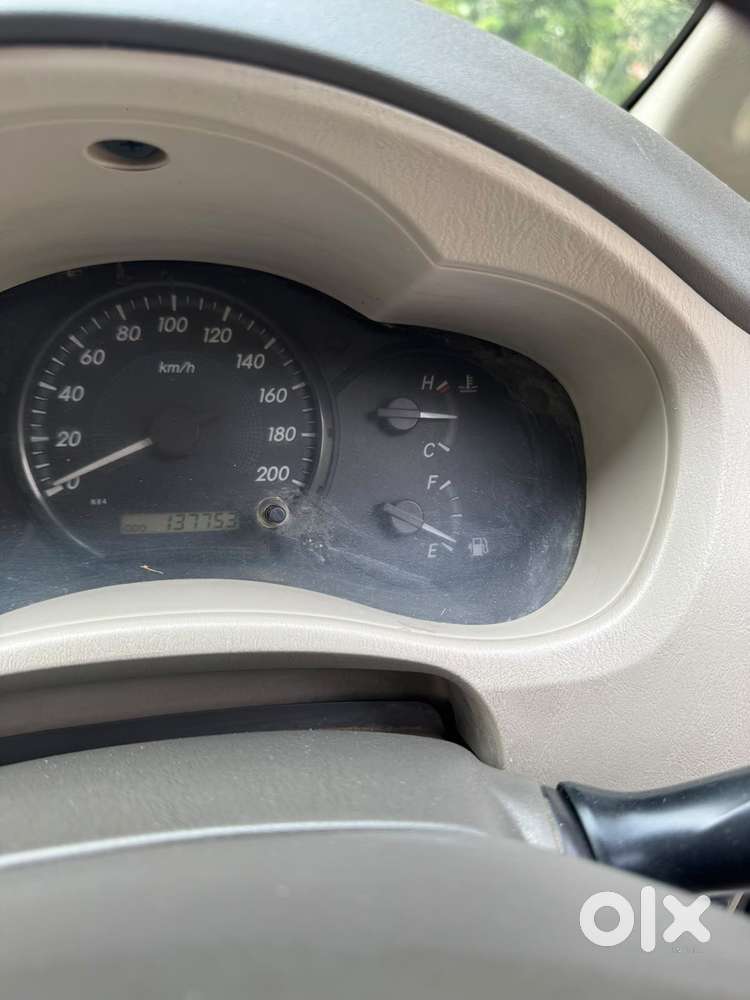 Toyota Innova 2.5 G (diesel) 8 Seater, 2012, Diesel