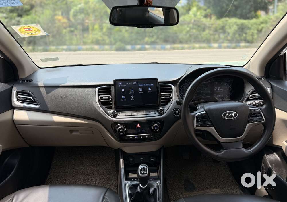 Hyundai Verna 1.5 Sx Petrol Mt, 2023, Petrol