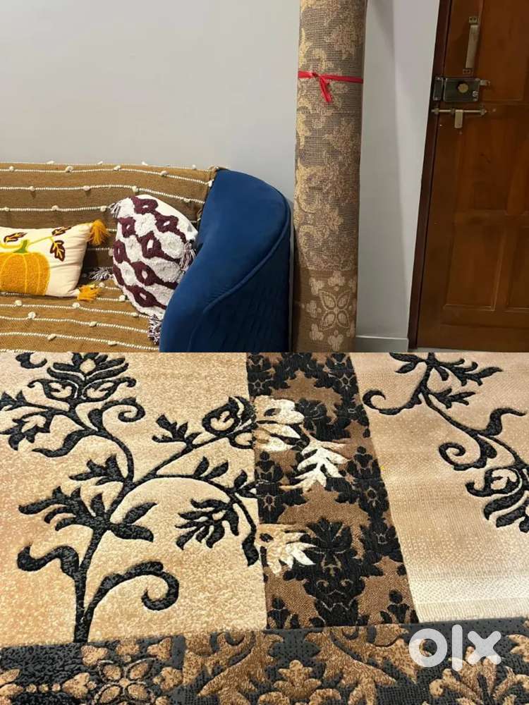 BRAND NEW  Designer Carpet- Beautiful Floral Design