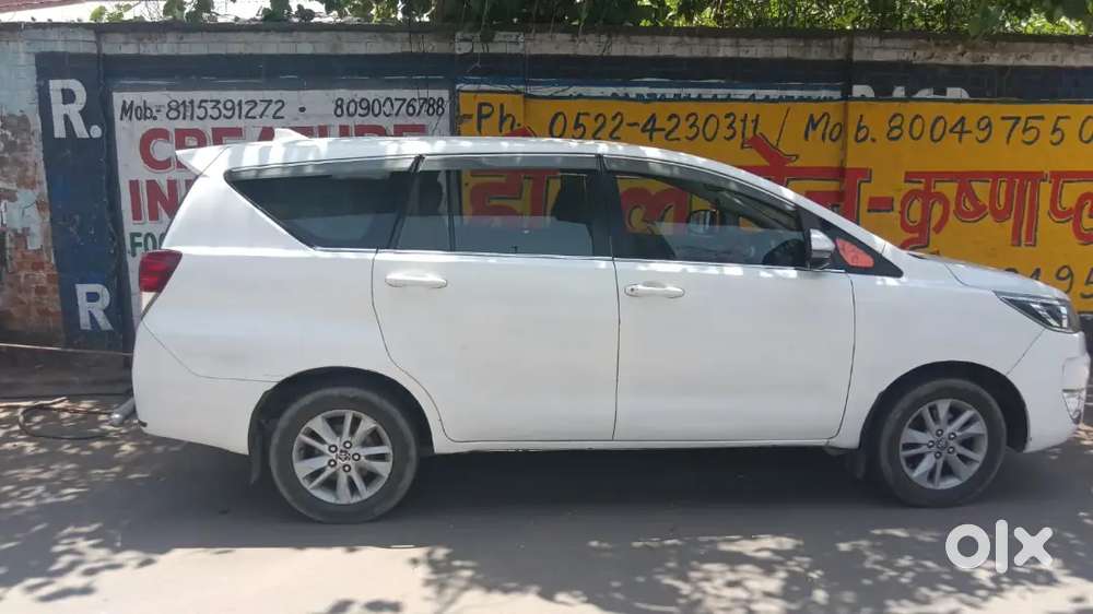 Toyota Innova Crysta 2017 Diesel Well Maintained