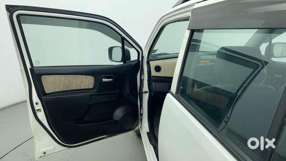 Maruti Suzuki Wagon R 1.0 Vxi Amt, 2018, Petrol