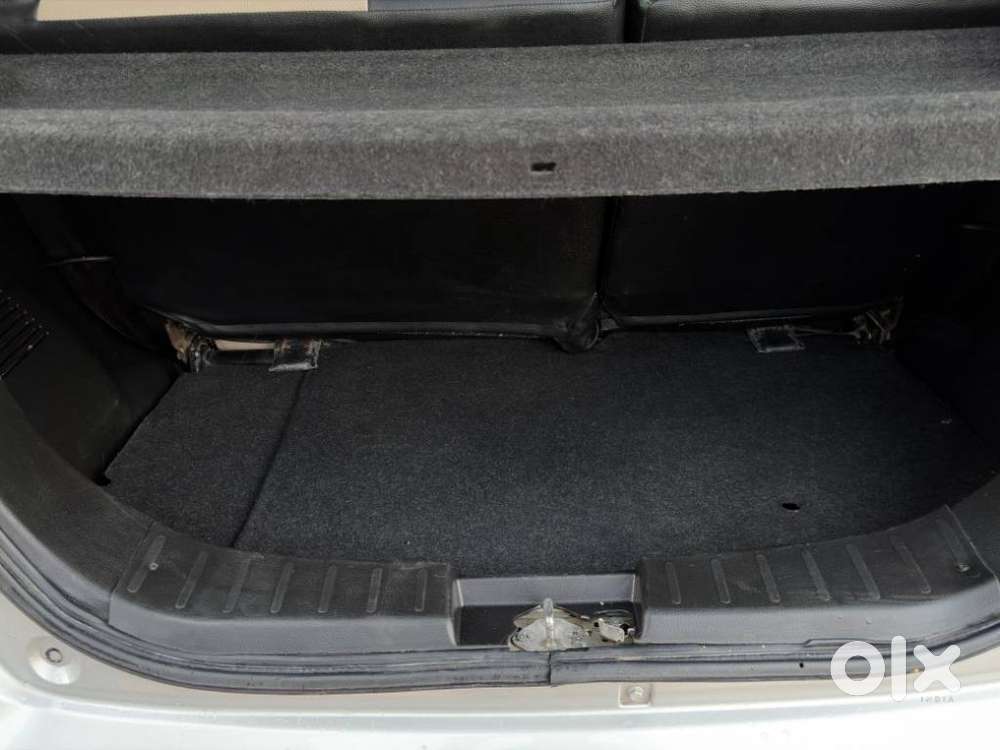 Maruti Suzuki Wagon R Vxi Amt1.2, 2017, Petrol