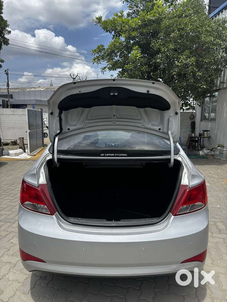 Hyundai Verna 1.6 Vtvt Sx, 2017, Petrol
