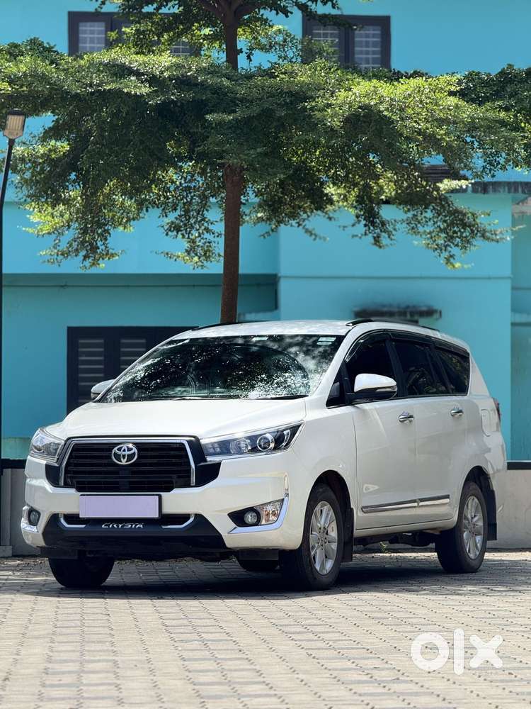 Toyota Innova Crysta [2020-ongoing] 2.4 Vx 7 Str, 2020, Diesel