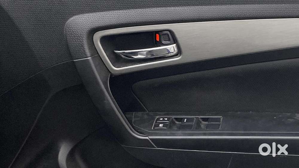Maruti Suzuki Vitara Brezza Zdi Amt, 2018, Diesel