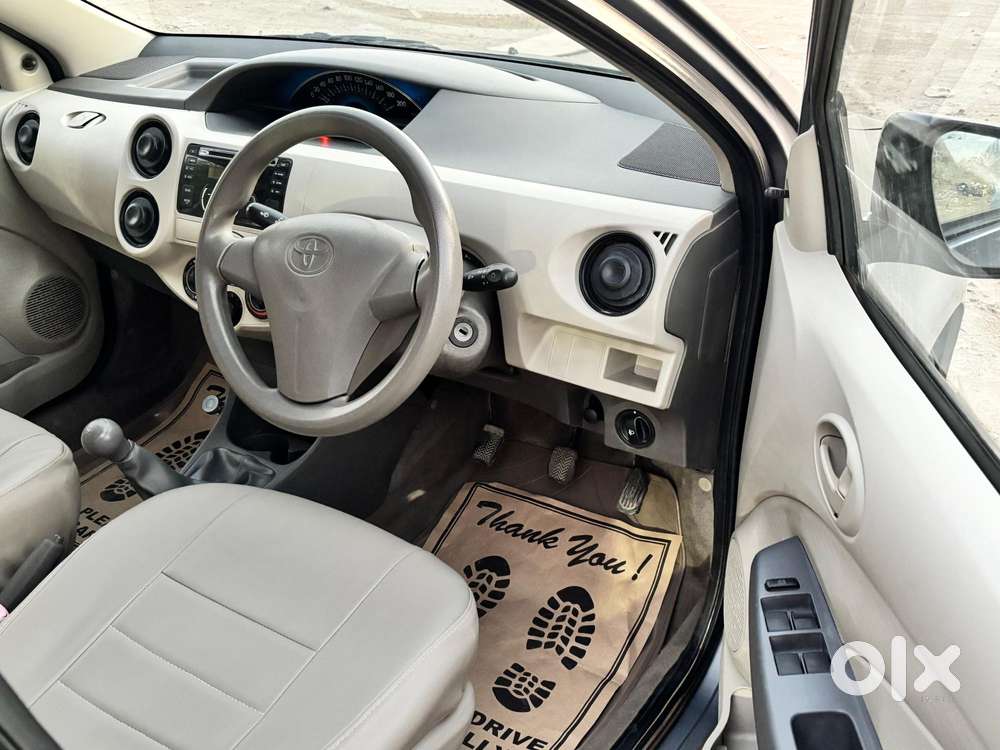 Toyota Etios Liva G Exclusive, 2014, Petrol