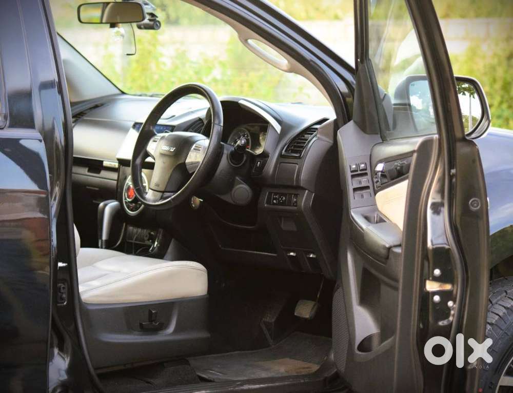 2017 Isuzu Mux 3.0 Litre 4x2 Diesel Automatic!