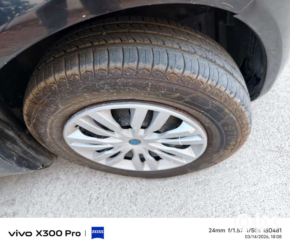 Maruti Suzuki Ritz Vxi, 2012, Petrol