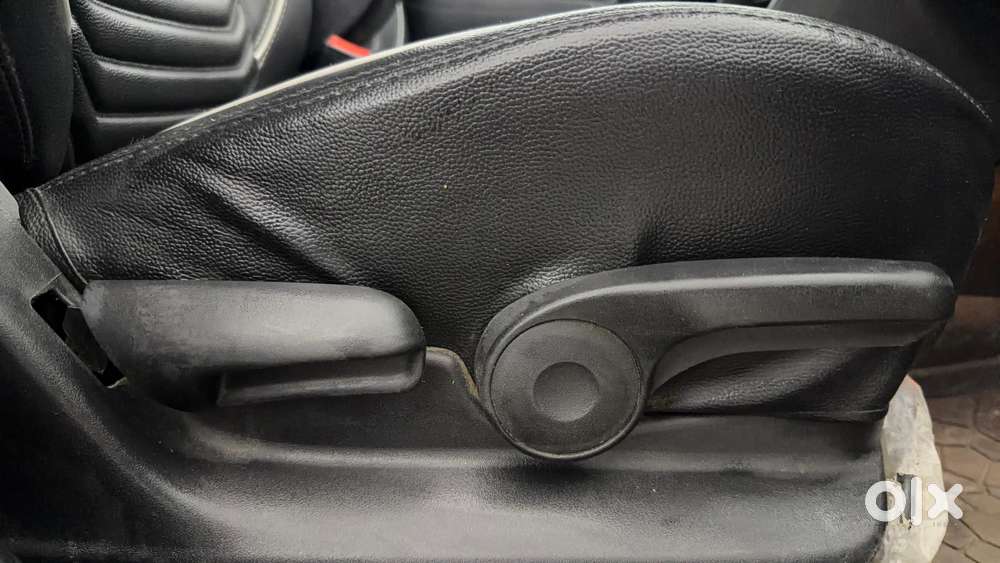 Maruti Suzuki Vitara Brezza 1.5 Zxi, 2022, Petrol