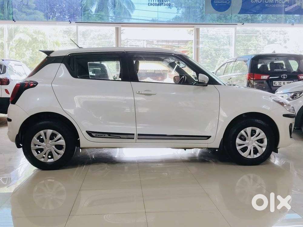 Maruti Suzuki Swift Vxi Ags, 2023, Petrol