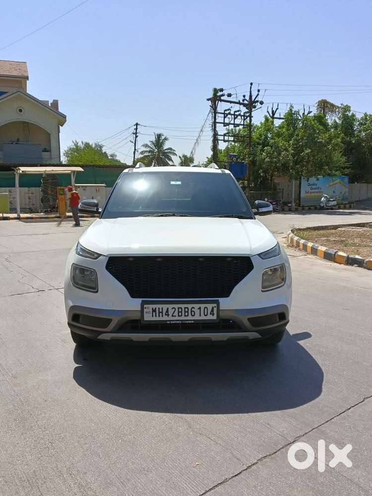 Hyundai Venue Sx 1.2 Mt Knight Edition, 2021, Petrol