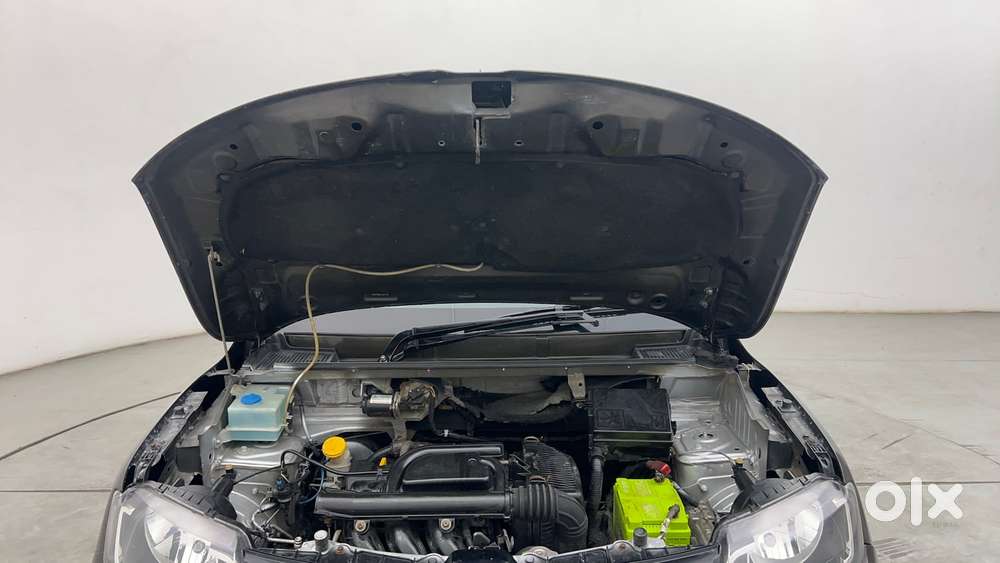 Renault Kwid 2019-ongoing 1.0 Rxt Amt (o), 2018, Petrol