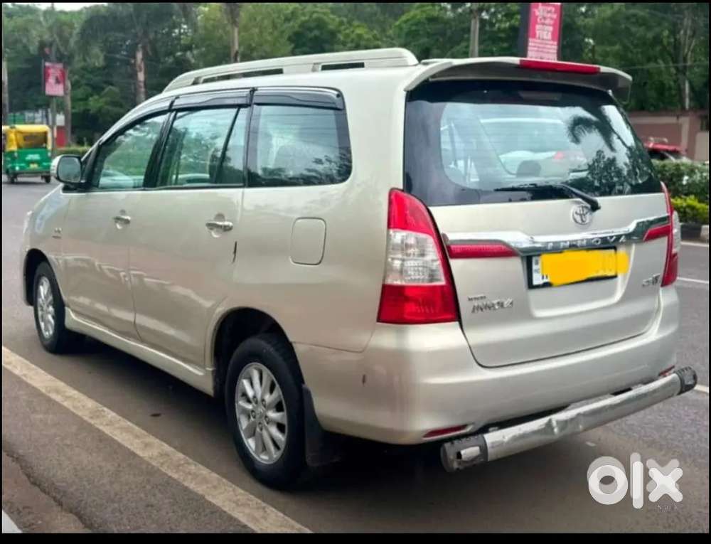 Toyota Innova 2.5 Vx 2013