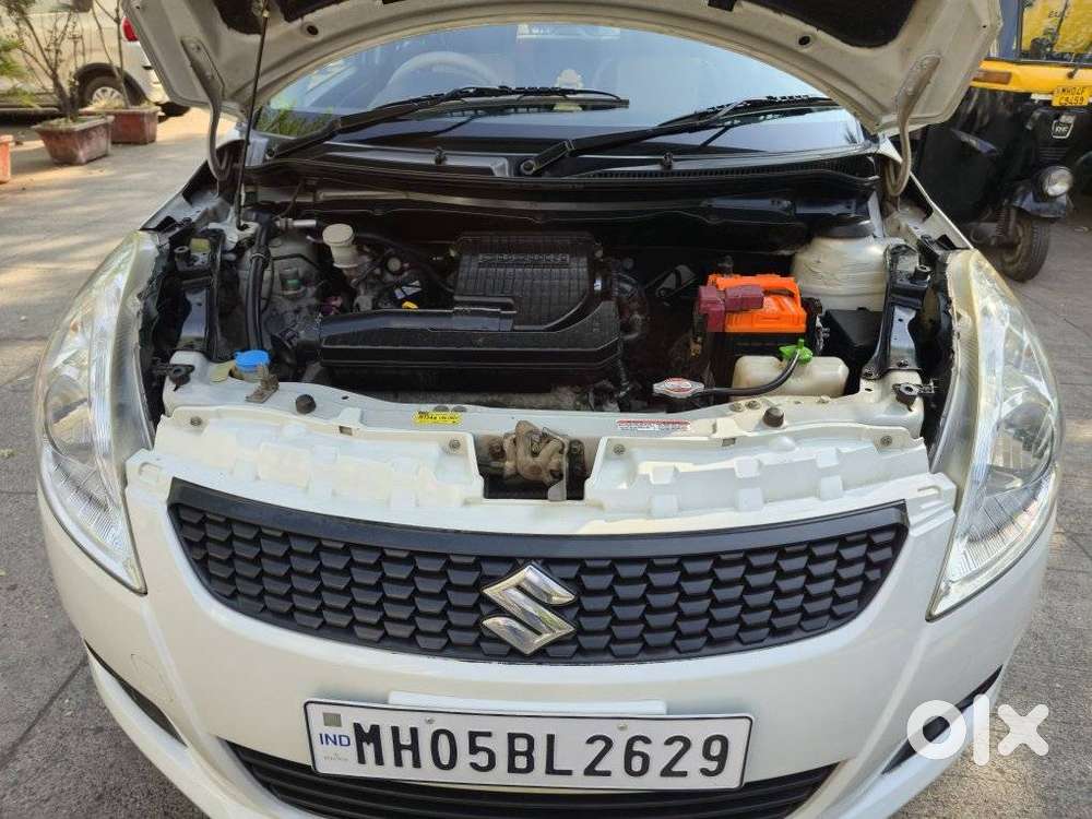 Maruti Suzuki Swift Vxi + Manual, 2012, Petrol