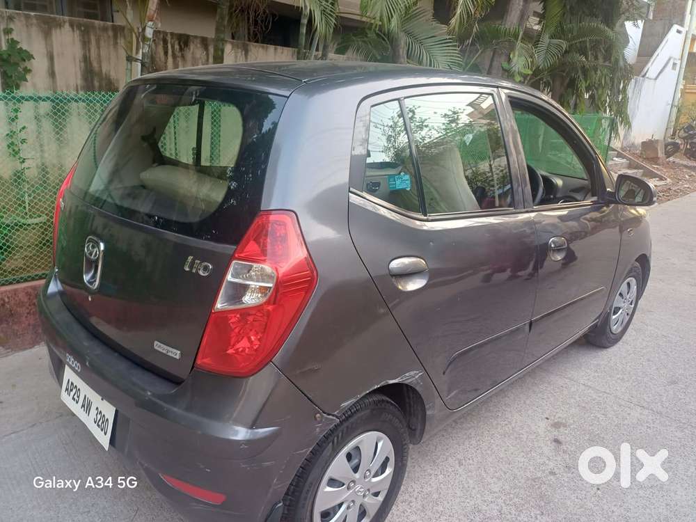 Hyundai I10 Asta Sunroof At, 2012, Petrol
