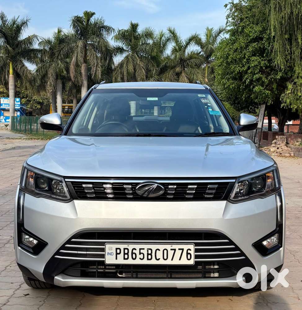 Mahindra Xuv300 W8, 2022, Petrol