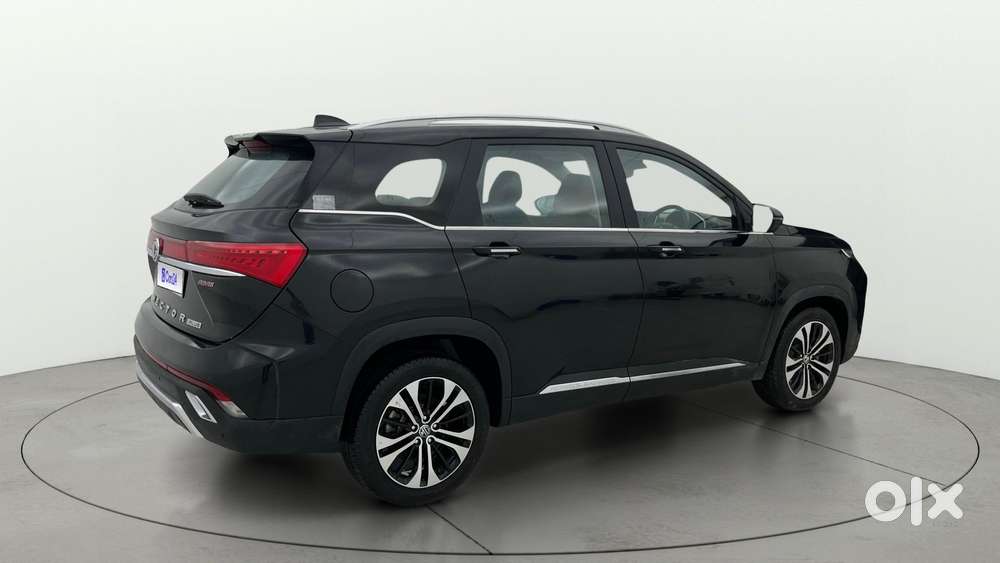 MG Hector Plus Savvy Pro 1.5 Turbo Petrol CVT 7 STR, 2023, Petrol