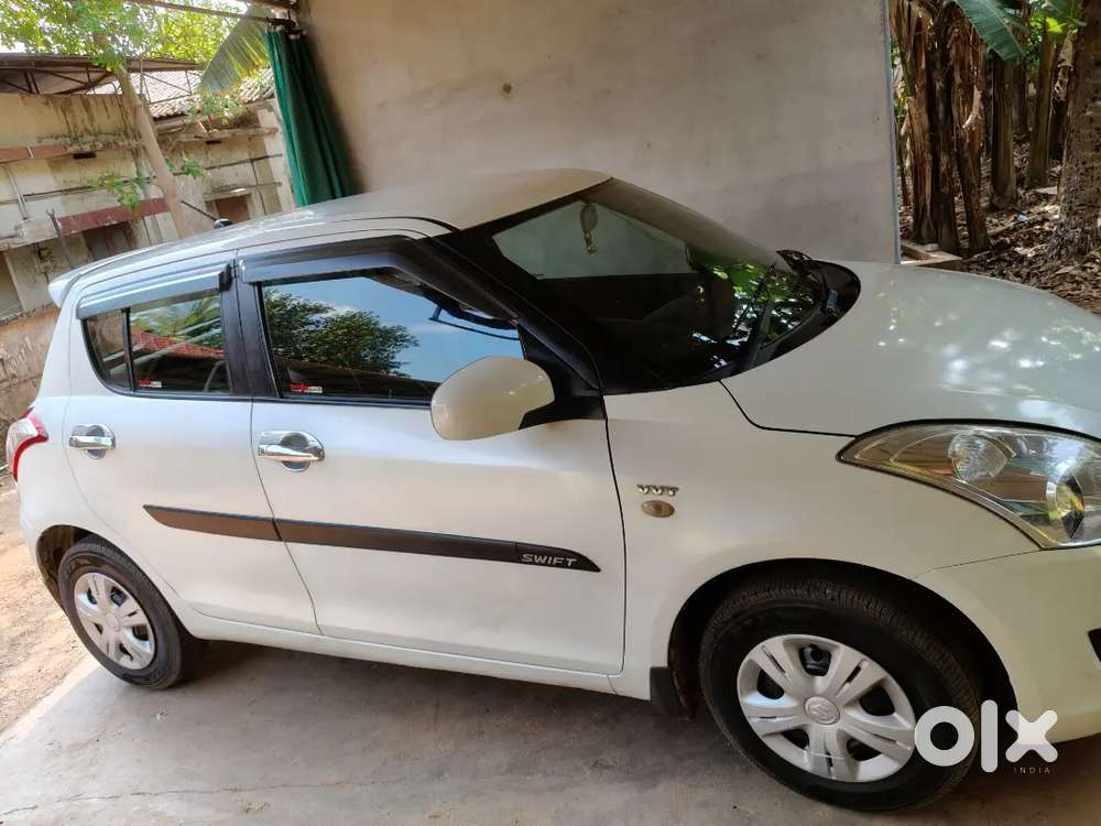 Maruti Swift Lxi 2012