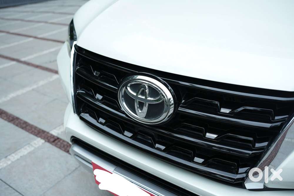 Toyota Fortuner 4x2 At 2.8 Diesel, 2022, Diesel