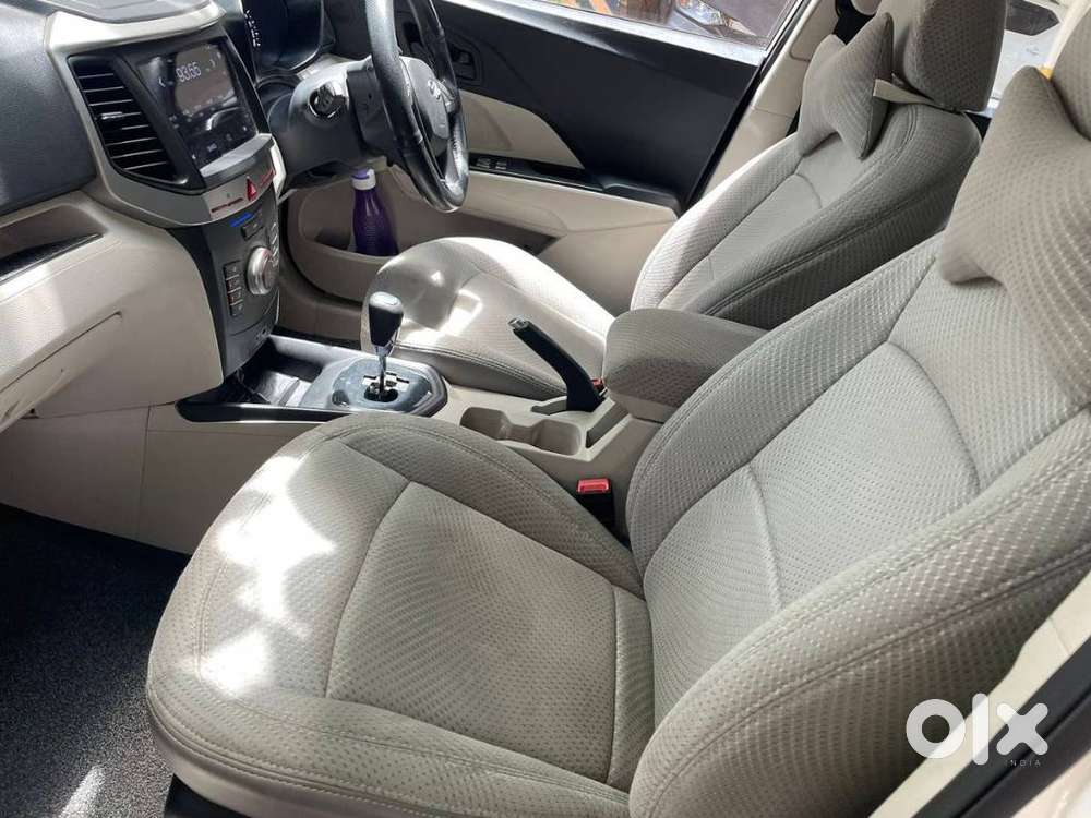 Mahindra Xuv300 W8 Diesel, 2023, Diesel