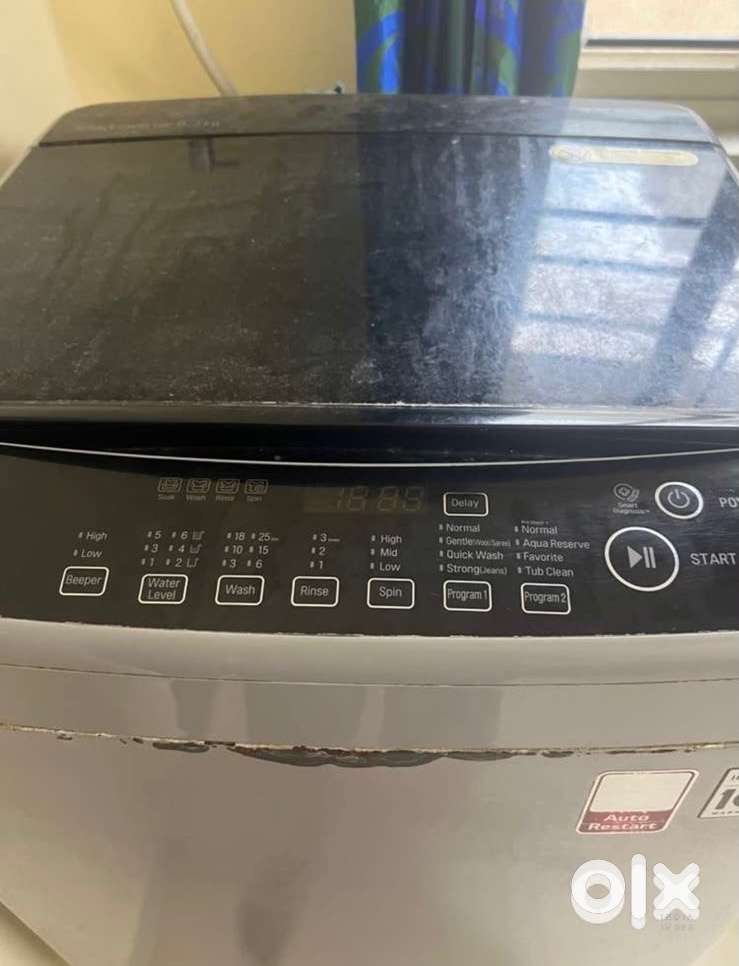 LG 6 kg Fully Automatic Top Load Washing Machine