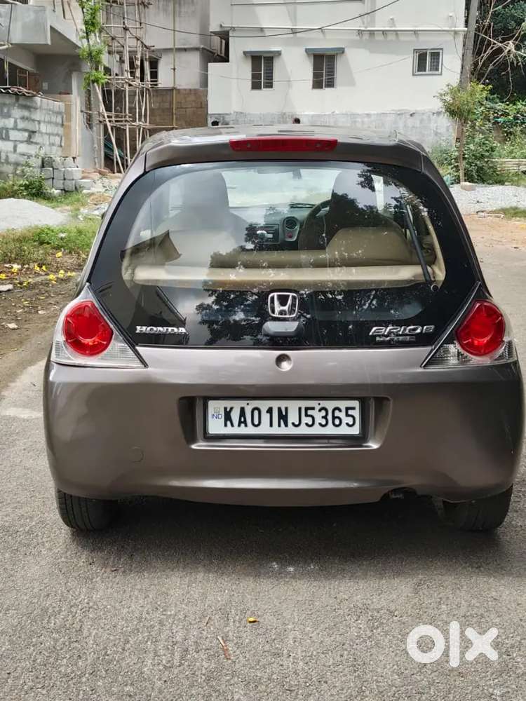 Honda Brio Mt 2012