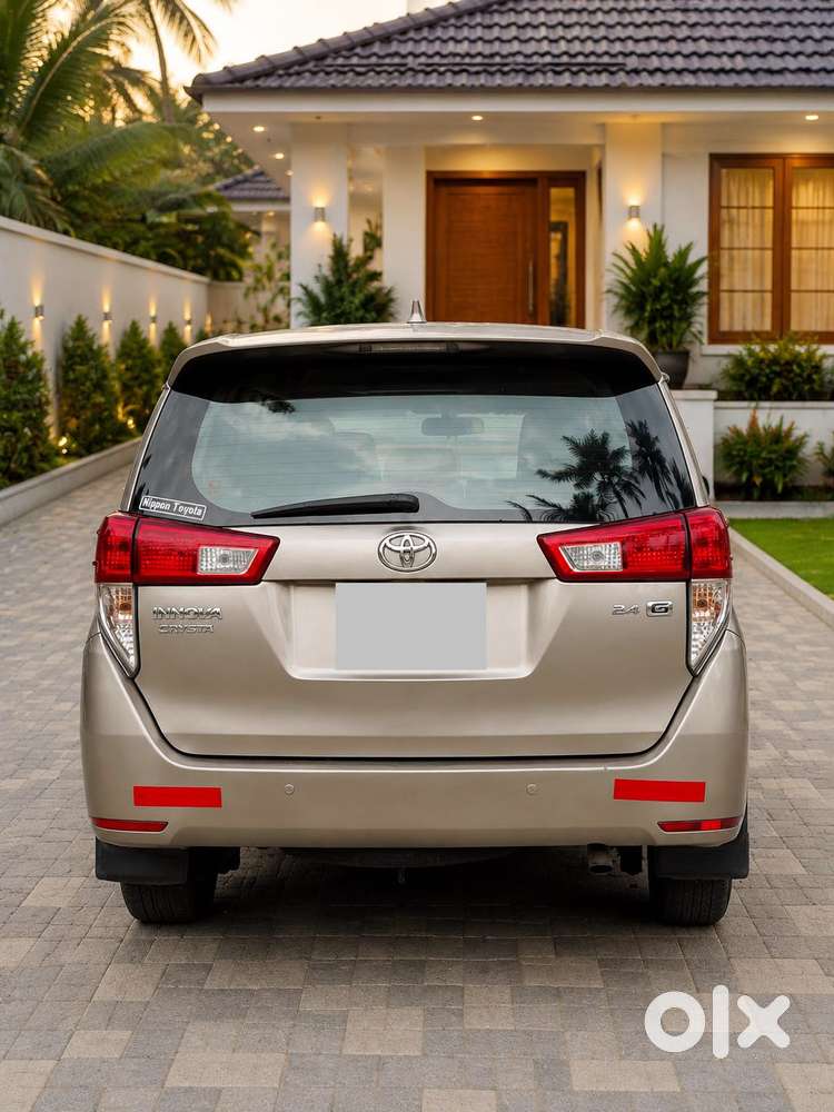 Toyota Innova Crysta 2.7 Gx Mt 8s, 2017, Diesel