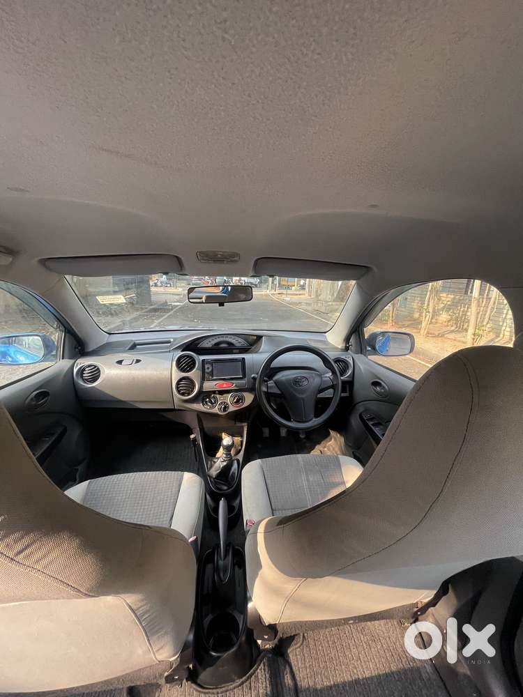 Toyota Etios Liva, 2012, Petrol