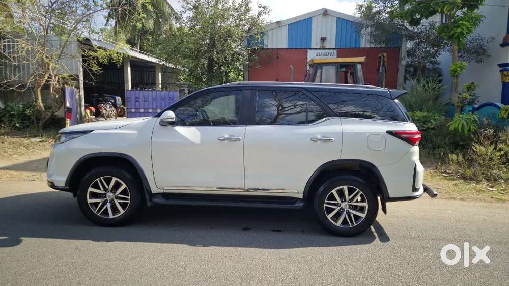 Toyota Fortuner Diesel 2017 At