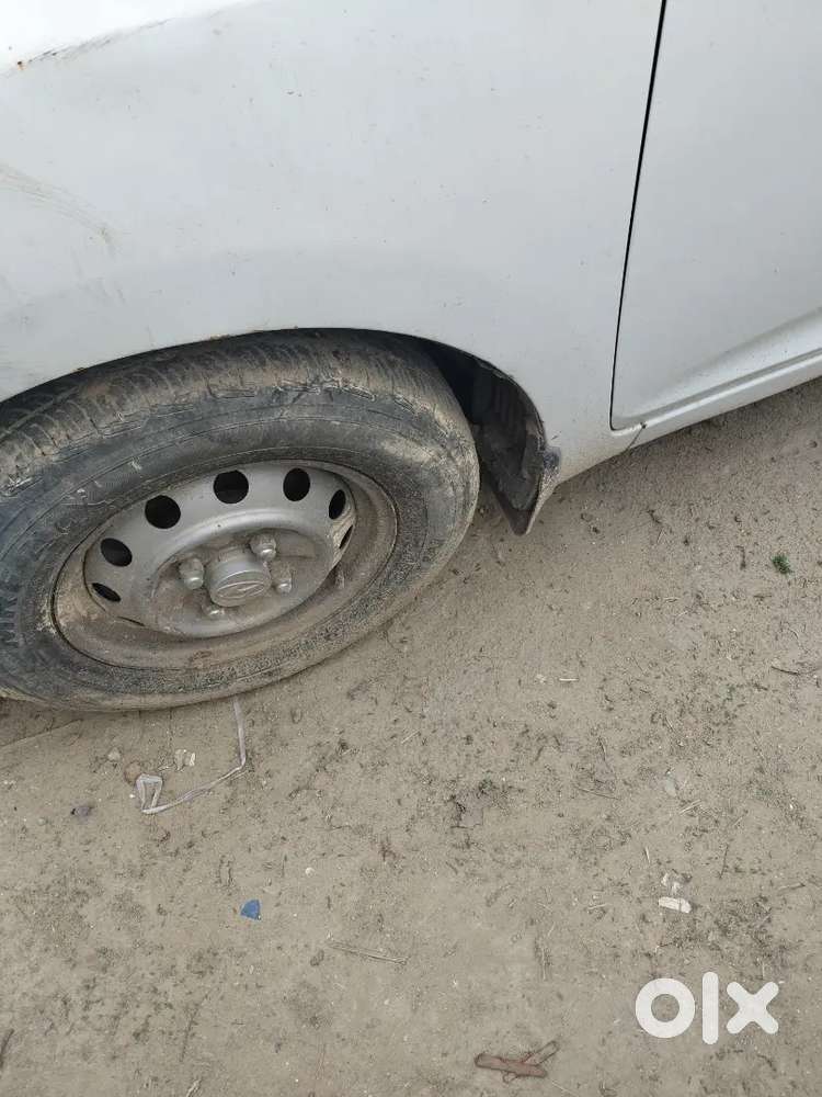 Hyundai Eon 60000 Km Driven