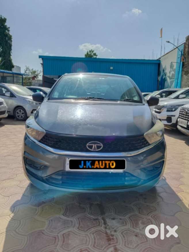 Tata Tigor Xe, 2021, Petrol